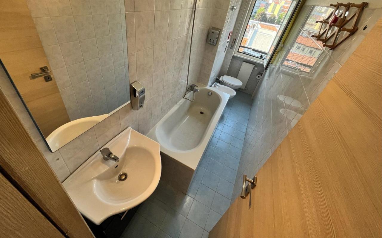 Milan Adrian Apartments 外观 照片